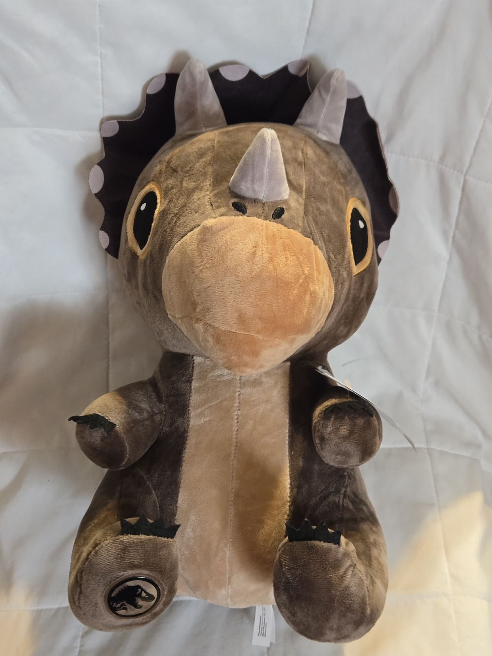 NWT Exclusive Jurassic Park Bowling & arcade Triceratops 14 IN plush